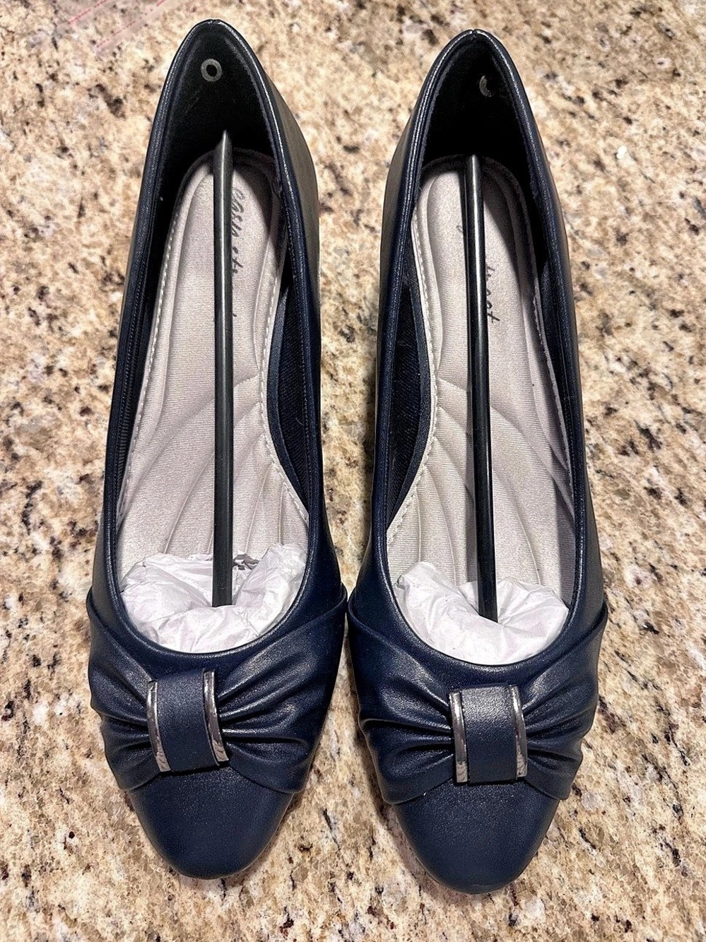 Easy Street Cushion Blue Buckle Pumps US 9M